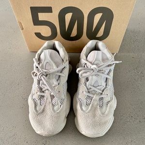 SOLD Yeezy 500 Blush “Desert Rat” size 5